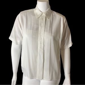 Ives st. Clair pleated front short sleeve blouse 14